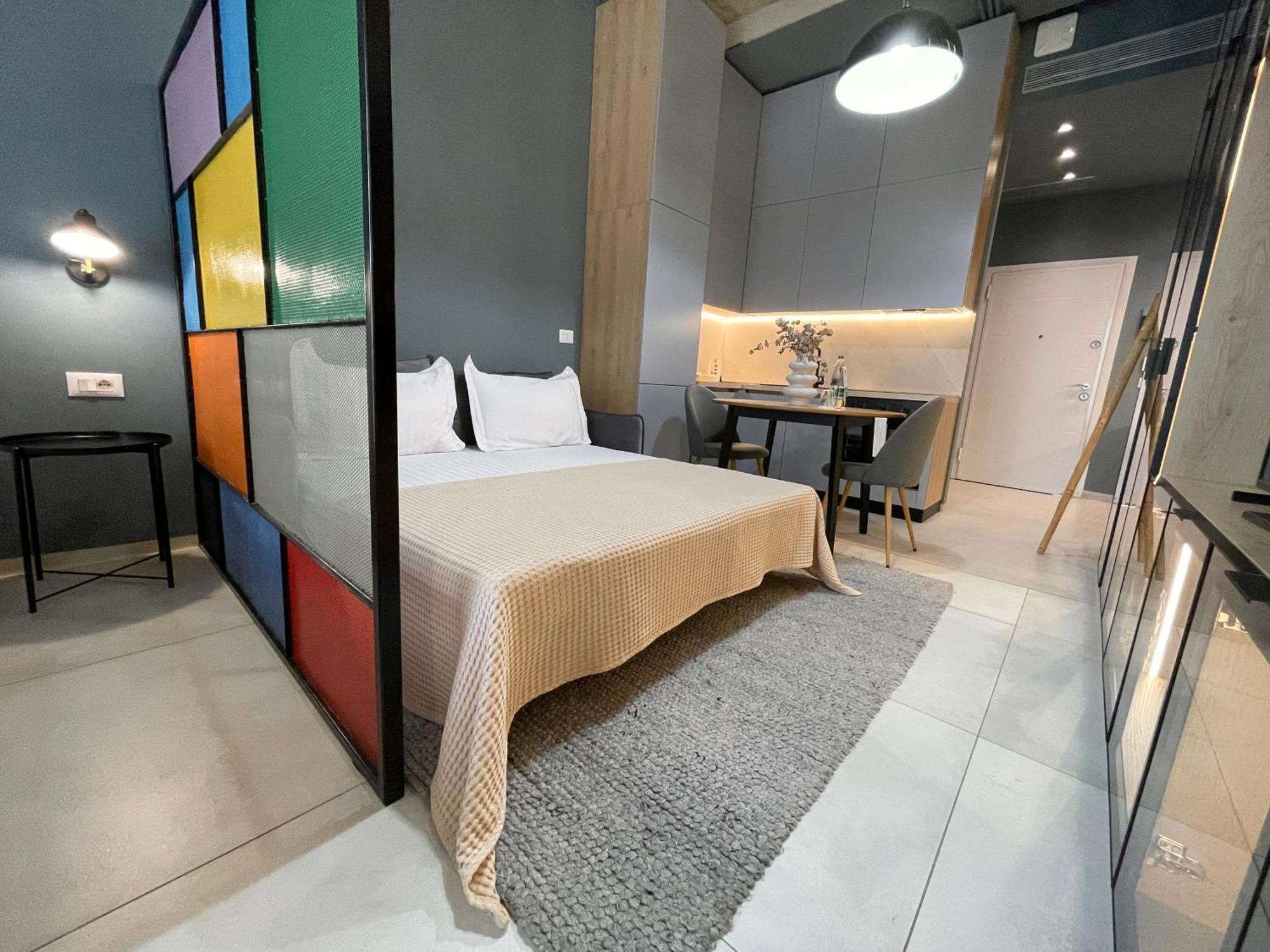 Ambassador Skyline Apartments Тирана Экстерьер фото